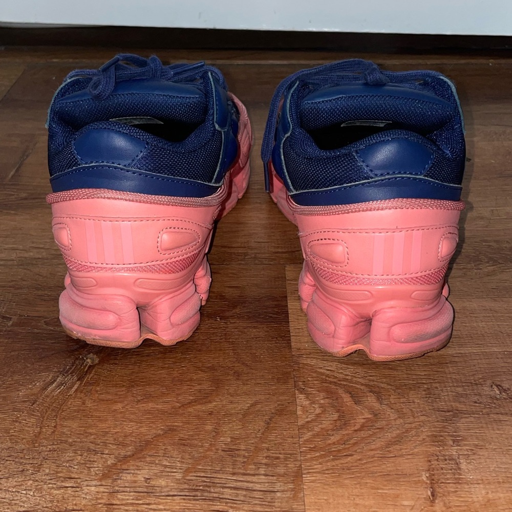 Adidas Raf Simons Ozweego - Picture 2 of 4